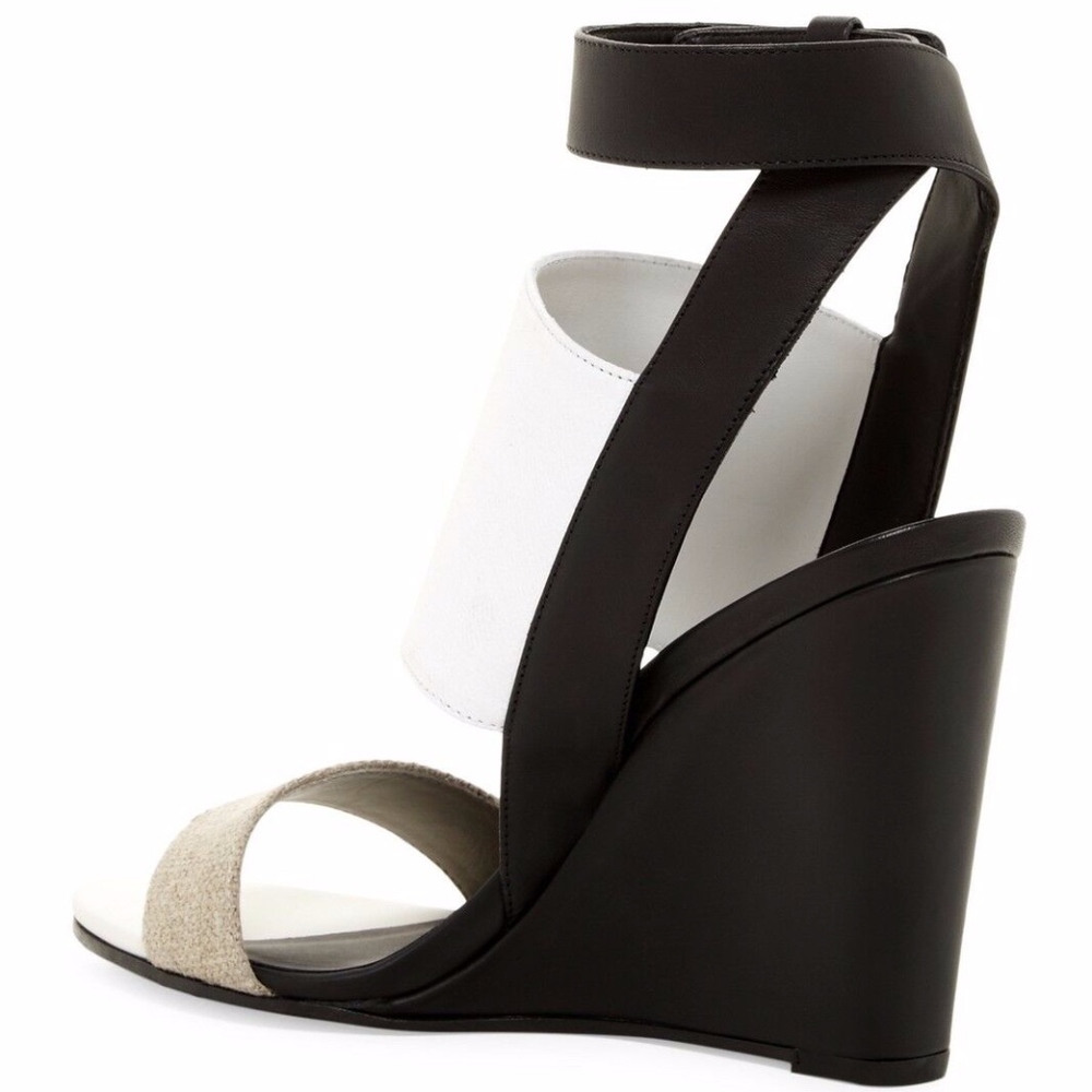 DAMAGED: NIB $425 VINCE Kyra Wedge Sandal in Black/White/Natural in size 6.5! - Picture 2 of 11